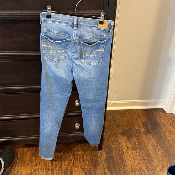 American Eagle Outfitters Women’s Light Blue Skinny Jeans - Picture 5 of 5